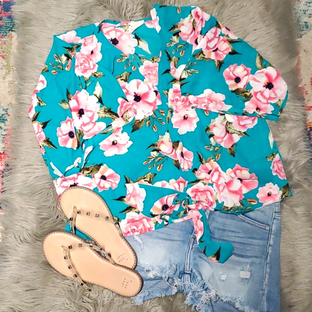 Hyped Unicorn floral tie front blouse